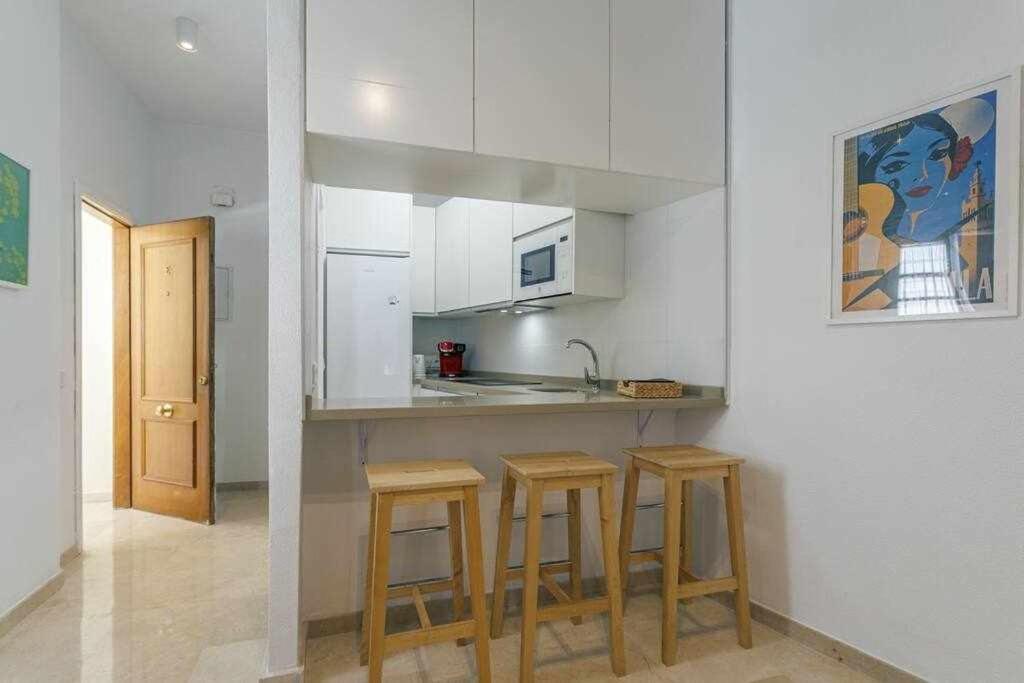 Santa Cruz Parking Incluido Appartement Sevilla Buitenkant foto